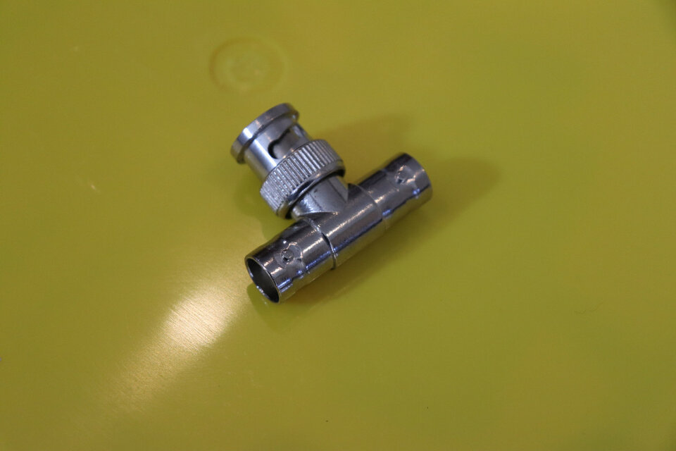 ADAPTADORES COAXIAL 3 vía T BNC/H-BNC/H-BNC/M. 0,80€ Uni O Packs