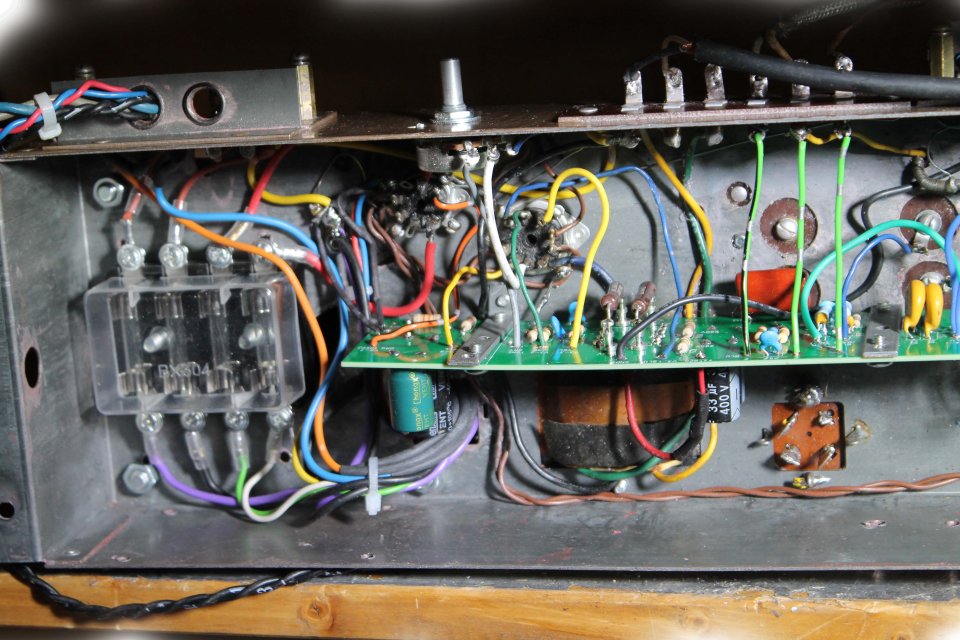 Hammond A105 Restaurado