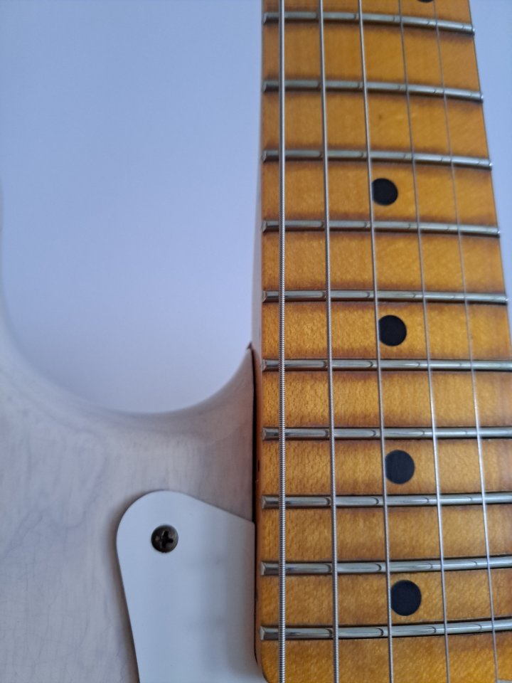 Vendo Fender Custom Shop 57