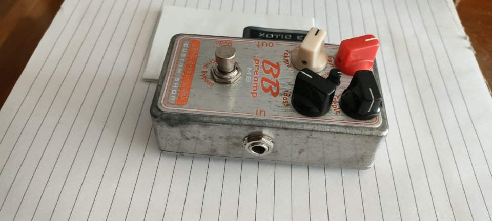 Xotic BB Preamp Mid Boost