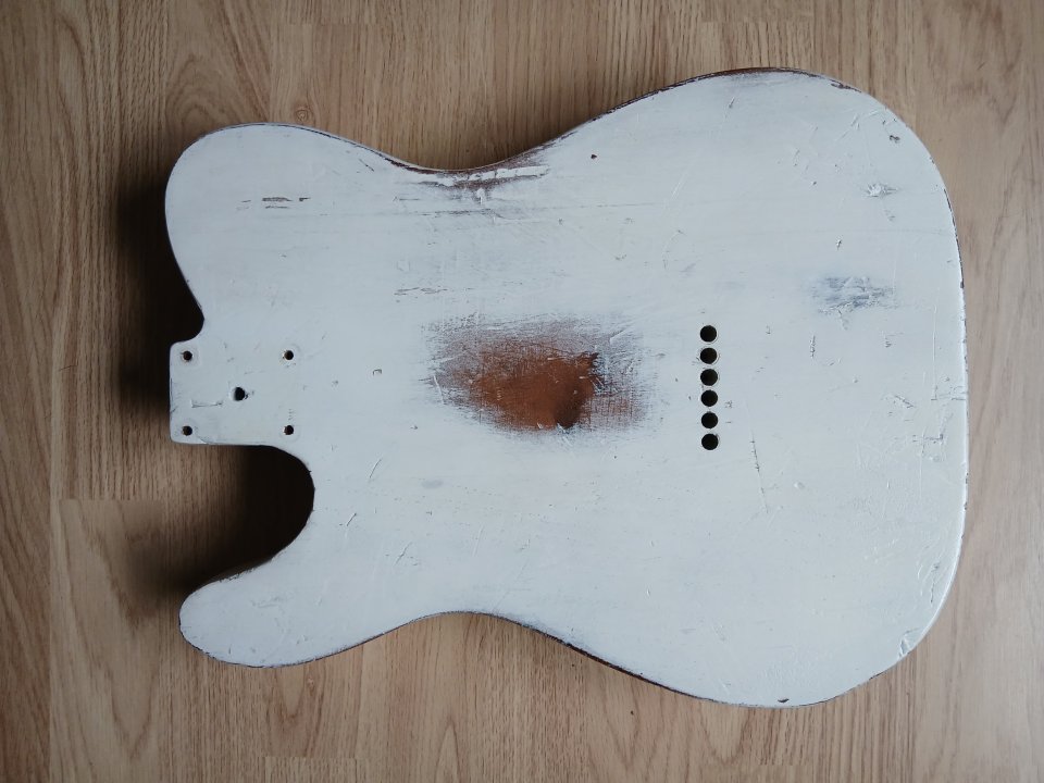 Cuerpo de telecaster de caoba pintada en nitro