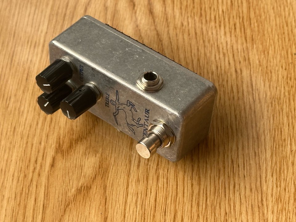 Sonicstage Klon de segunda mano · Foto 3 de 3 · Madrid · 80 €