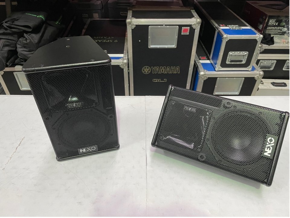 2 Nexo PS8 + Flight case