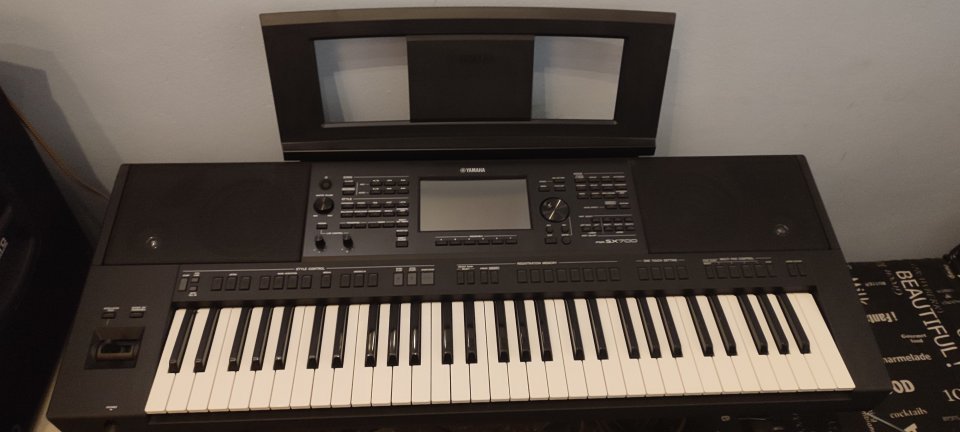 Yamaha PSR SX-700 Workstation