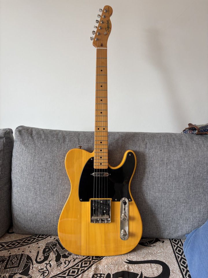 Squier Telecaster Classic Vibe 50s de segunda mano · Foto 1 de 4 · Madrid · 320 €