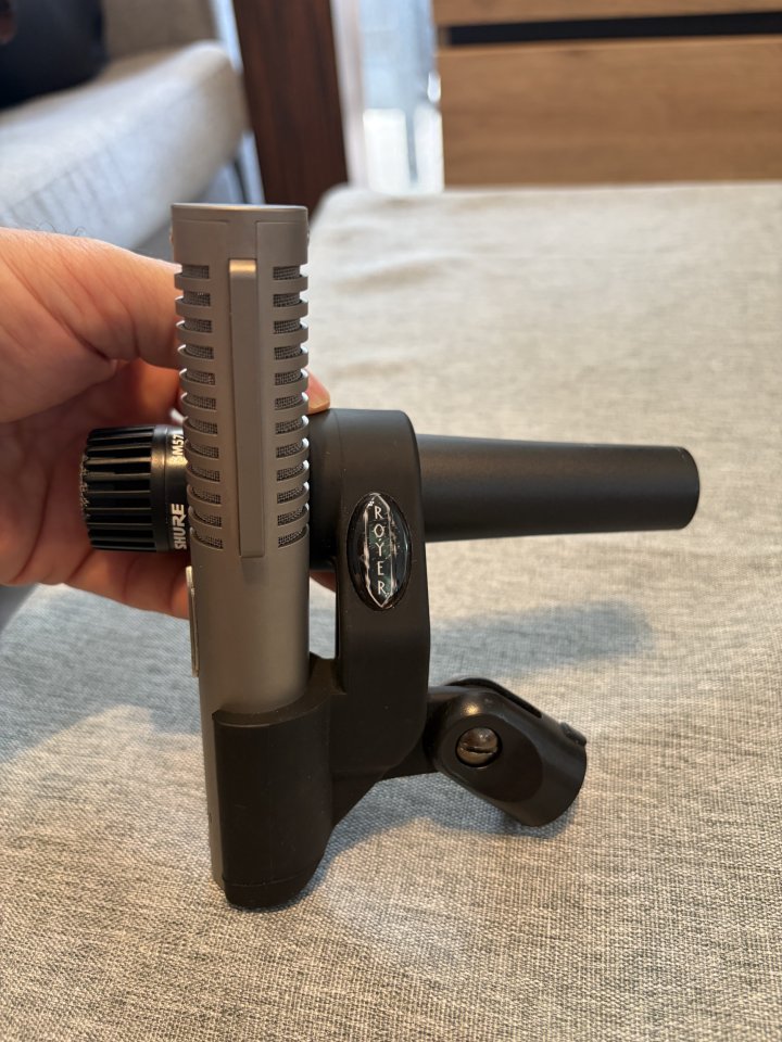 Royer Labs R-121 , SM-21 , SM57 de segunda mano · Foto 2 de 4 · Málaga · 1100 €