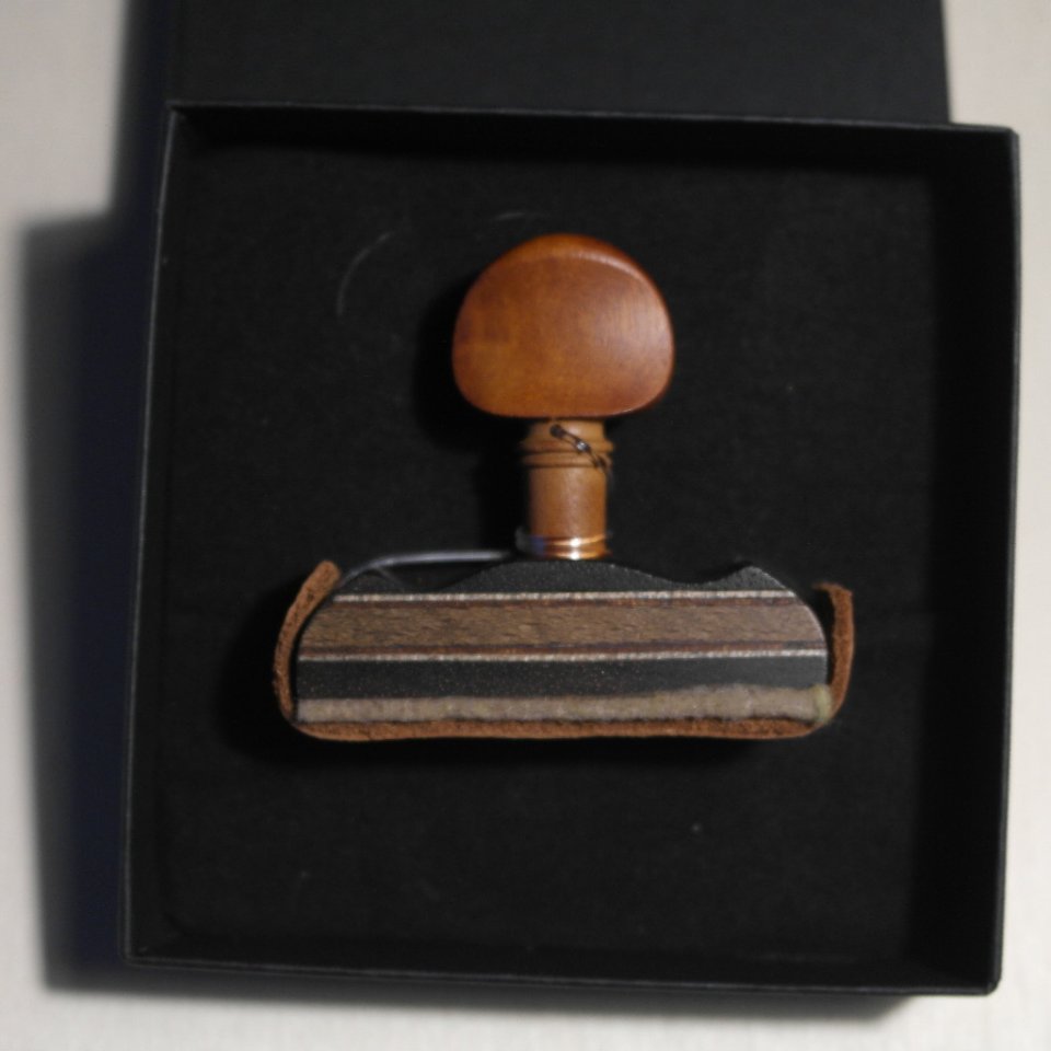 Cejillas de guitarra Artesanales de segunda mano · Foto 6 de 10 · Madrid · 20 €