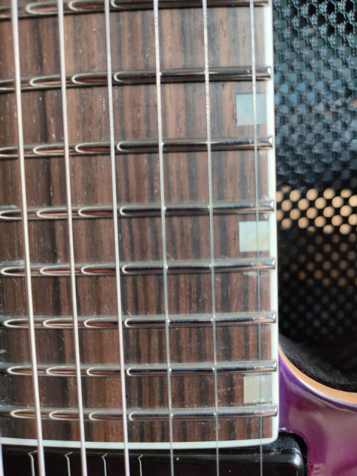 LTD M-1007B Cramberry Burst (edición limitada Evertune) de segunda mano · Foto 4 de 8 · Bizkaia · 1850 €
