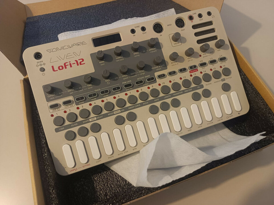 Sonicware Liven lofi-12