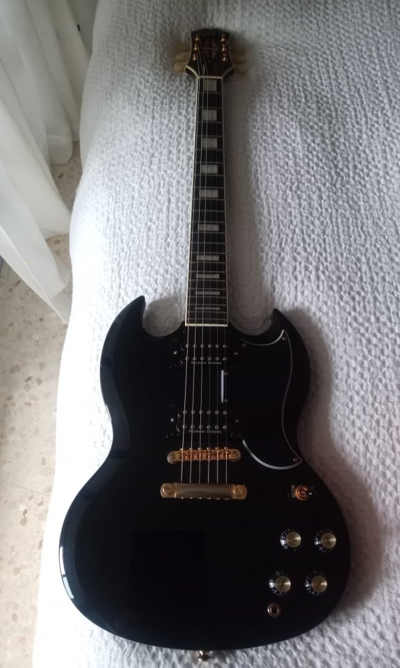 Guitarra eléctrica Epiphone SG Custom Ebony