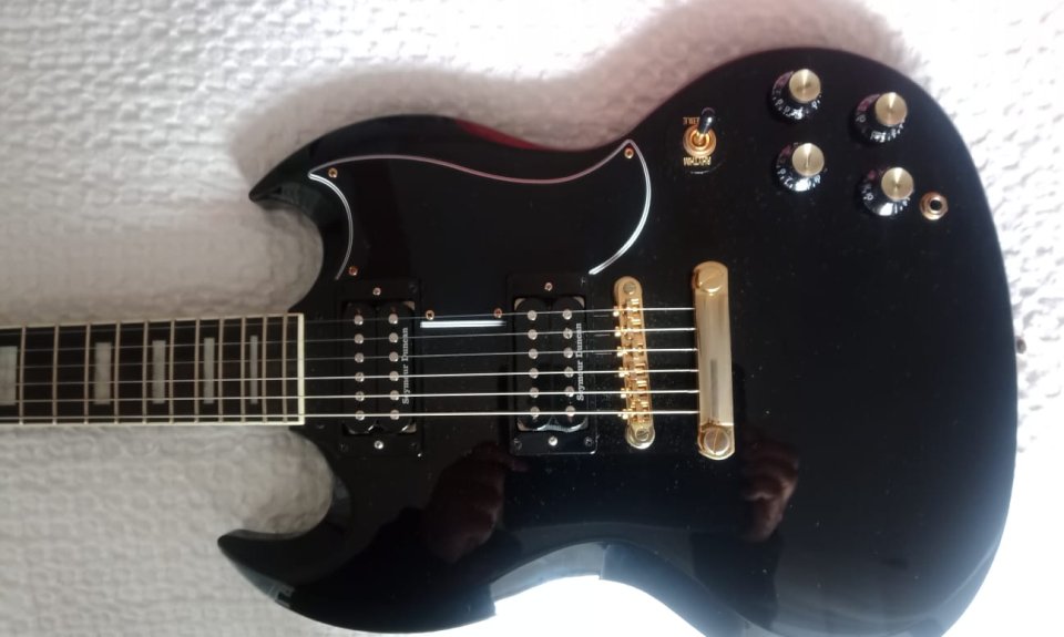 Guitarra eléctrica Epiphone SG Custom Ebony