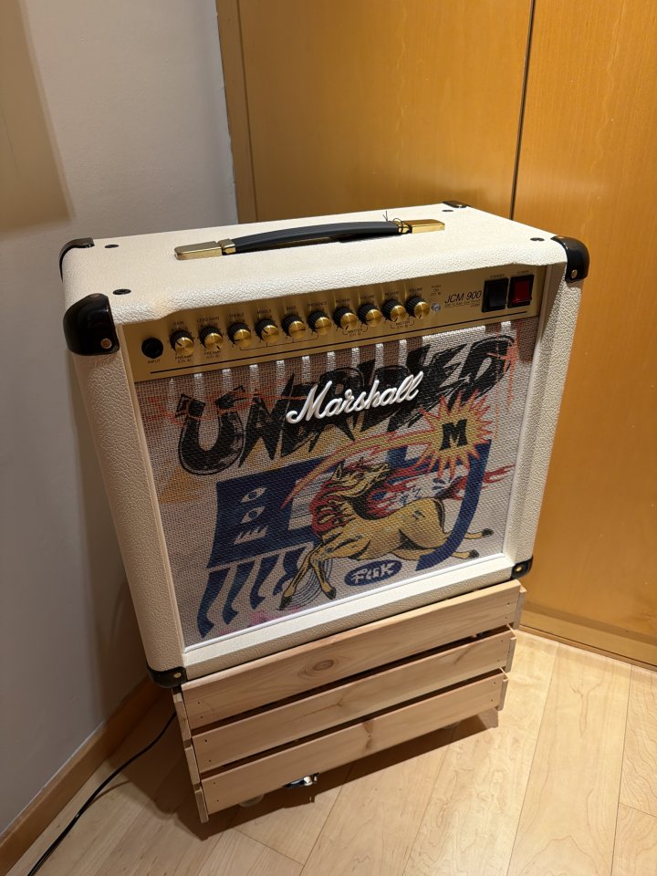 Marshall Studio 900 combo Lunar New Year Edition 2026 de segunda mano · Foto 6 de 7 · Valencia · 850 €