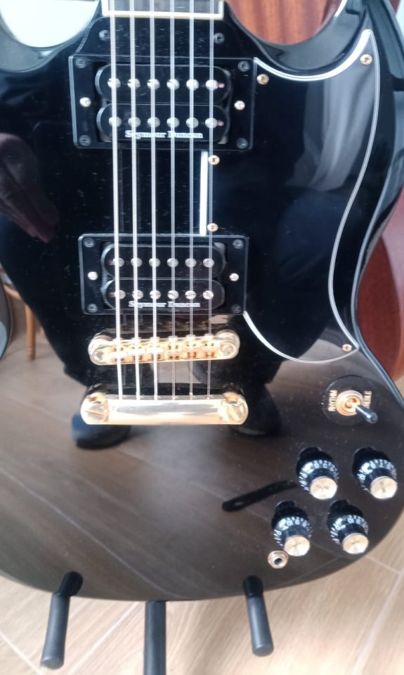 Guitarra eléctrica Epiphone SG Custom Ebony