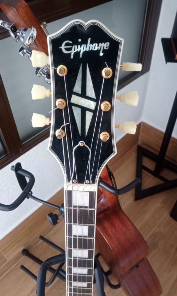 Guitarra eléctrica Epiphone SG Custom Ebony