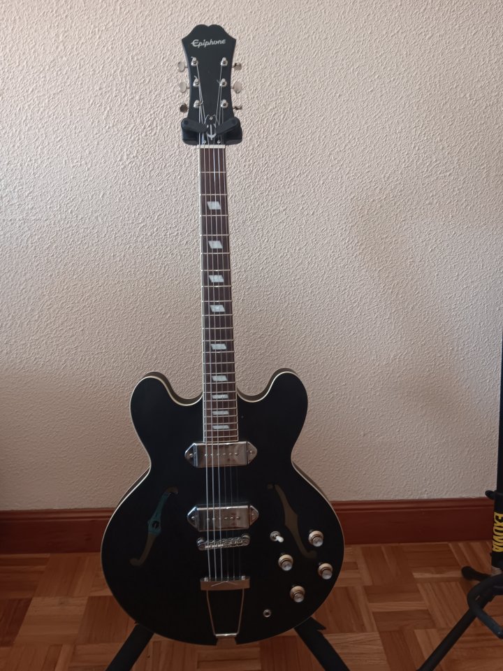 Epiphone Casino de segunda mano · Foto 2 de 7 · Navarra · 495 €