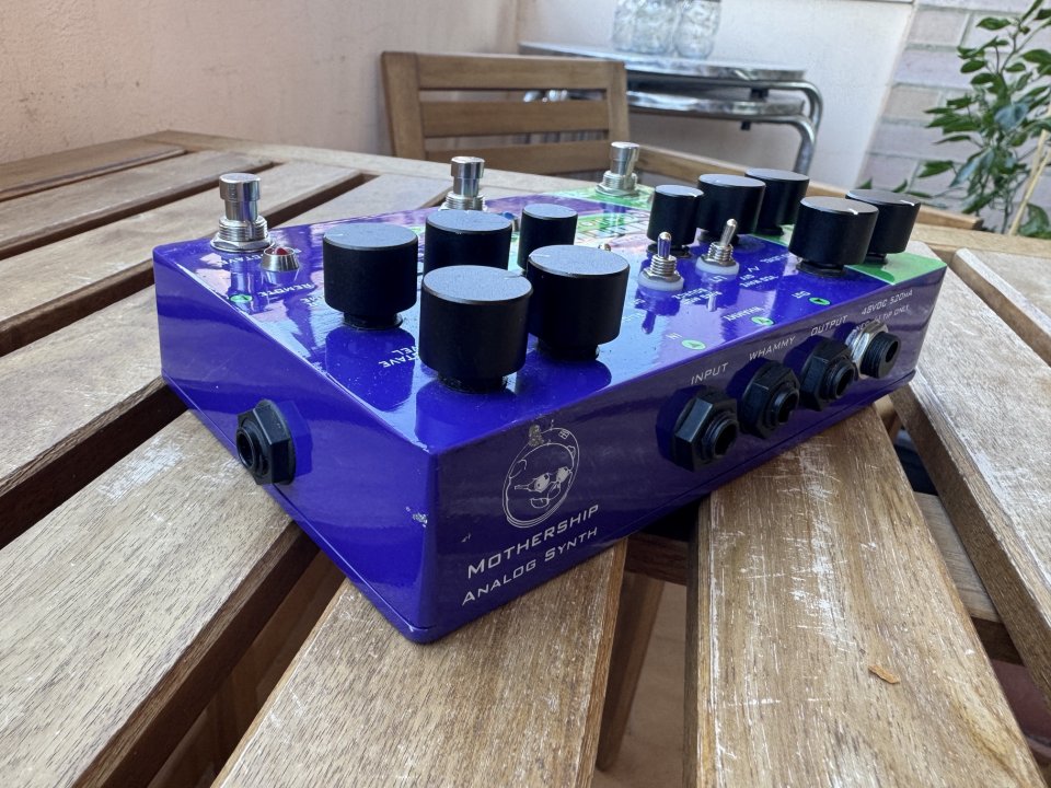 PigTronix - Mothership Analog Sinthesizer de segunda mano · Foto 3 de 9 · Valencia · 210 €