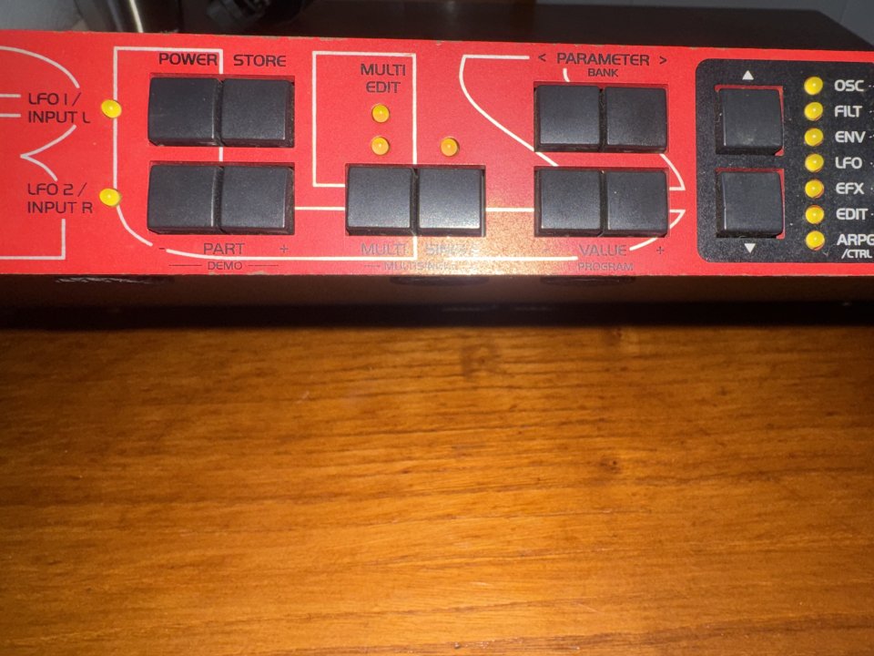 Access Virus Rack de segunda mano · Foto 7 de 9 · Pontevedra · 325 €