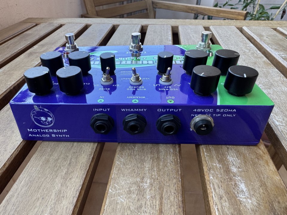 PigTronix - Mothership Analog Sinthesizer de segunda mano · Foto 5 de 9 · Valencia · 210 €