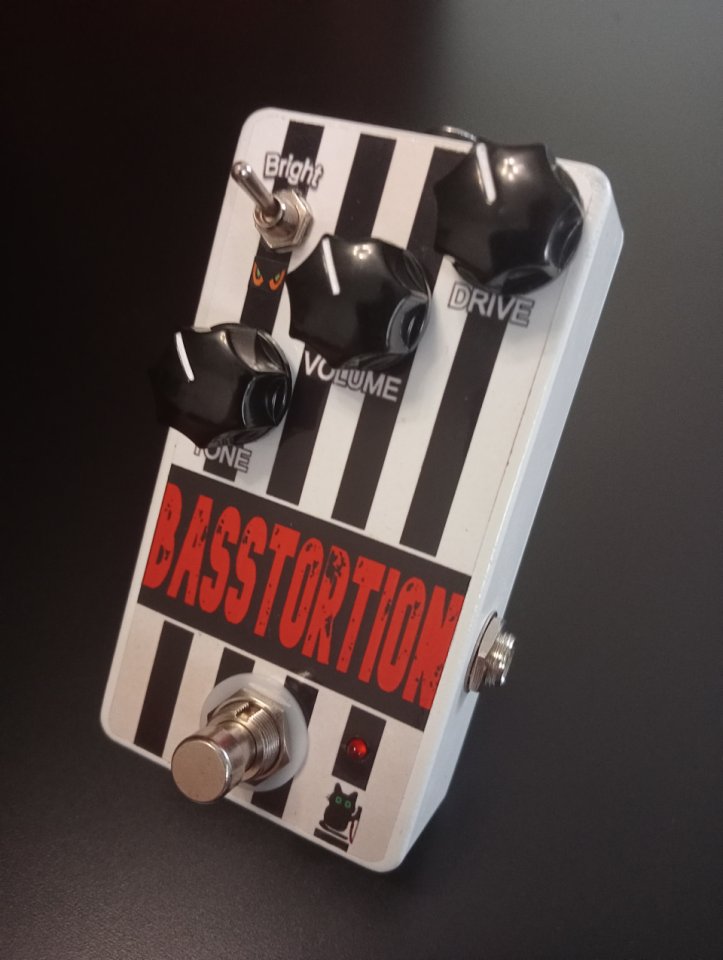 ‼️ENVIO INCLUIDO. Tipo Basstortion Analógico