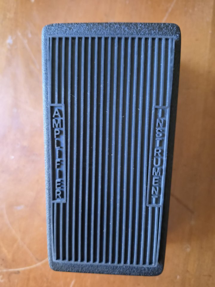 Dunlop CBM95 CryBaby Mini Wah de segunda mano · Foto 2 de 7 · Bizkaia · 85 €