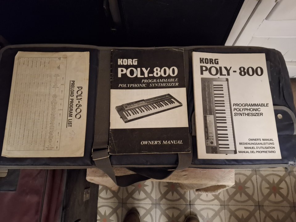 KORG Poly 800