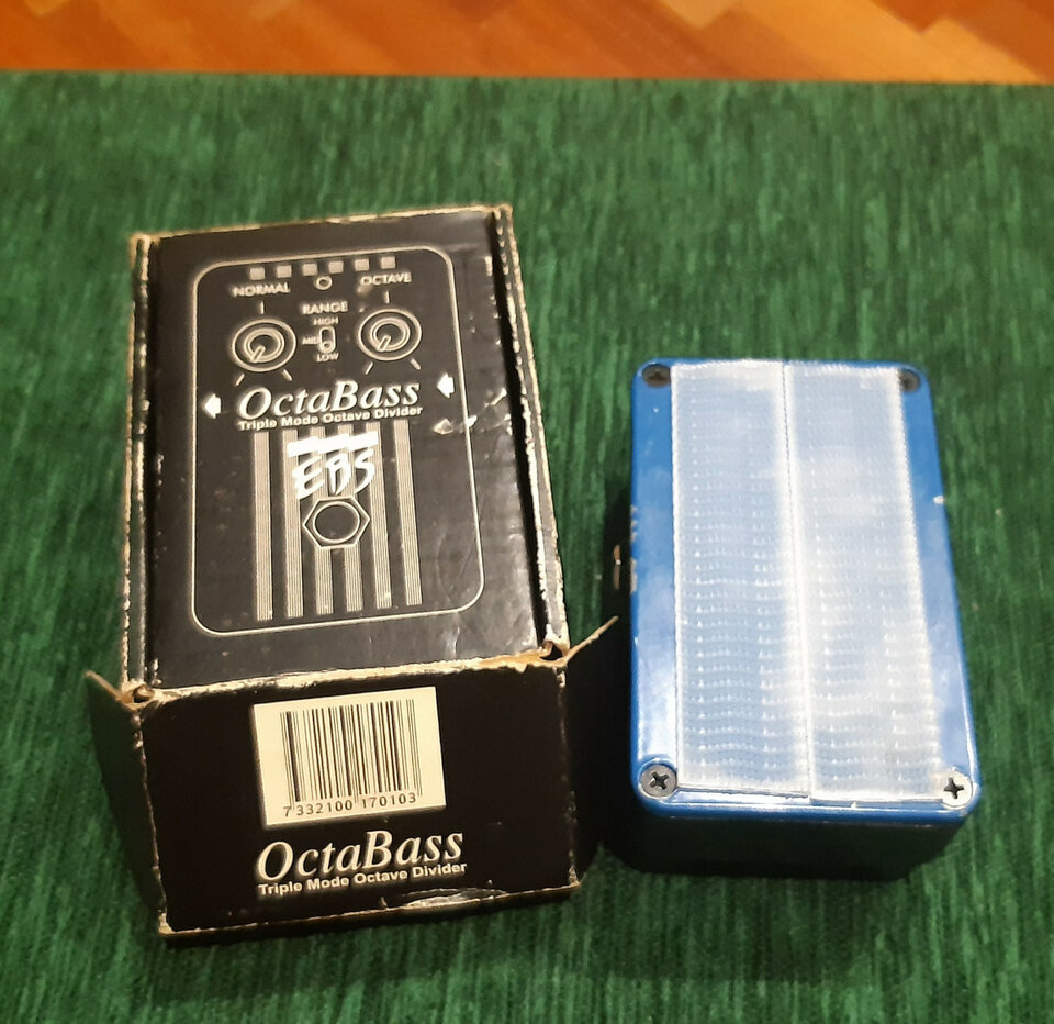 EBS OctaBass Black Label