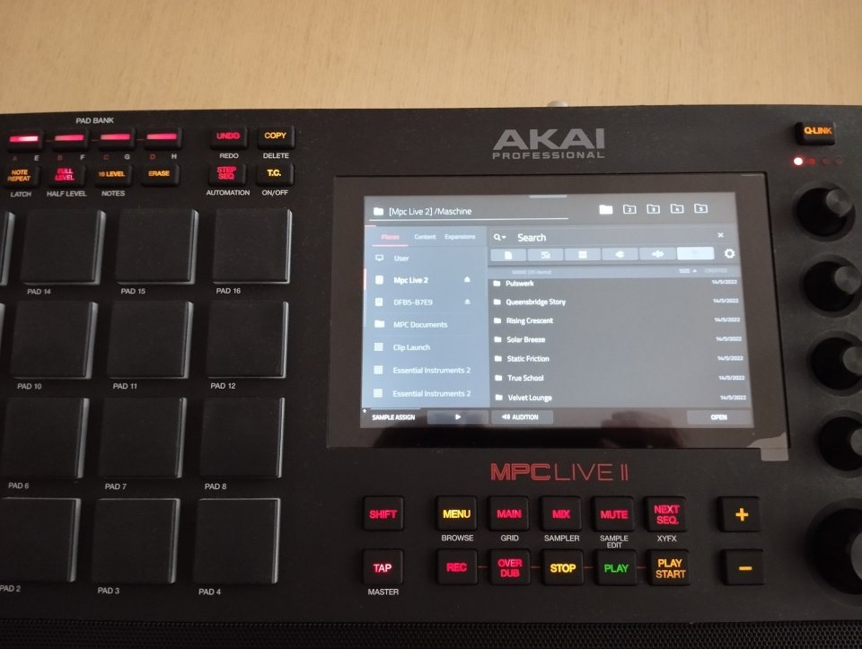 Akai mpc live 2 de segunda mano · Foto 6 de 6 · Valencia · 700 €