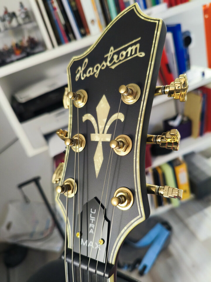 Hagstrom ultra Max límited p90 gold nueva