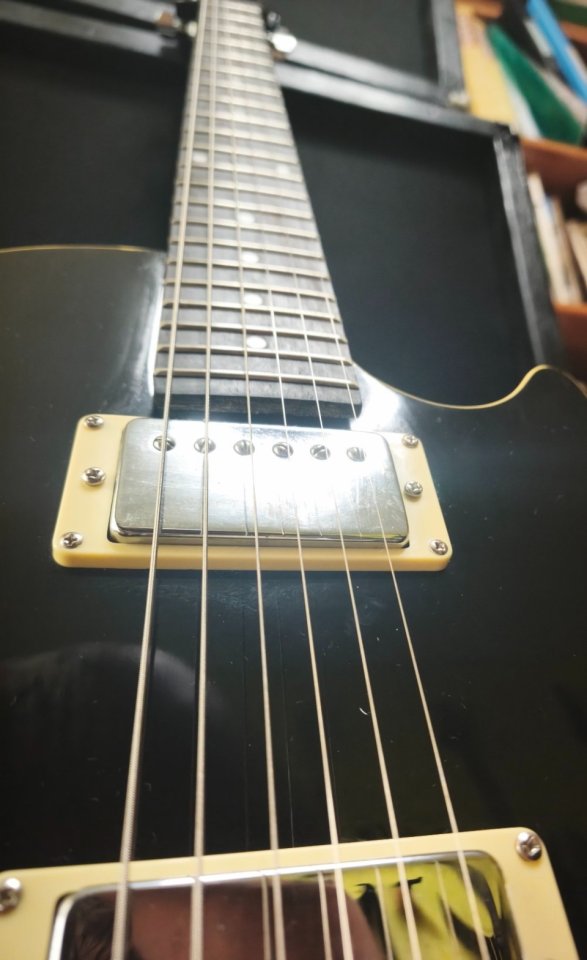 Guitarra eléctrica Gibson-Baldwin Epoch Les Paul en color negro. de segunda mano · Foto 4 de 10 · Alicante · 195 €