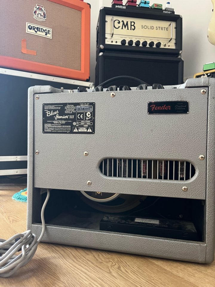 Fender Blues Junior III ed limitada de segunda mano · Foto 6 de 6 · Barcelona · 575 €