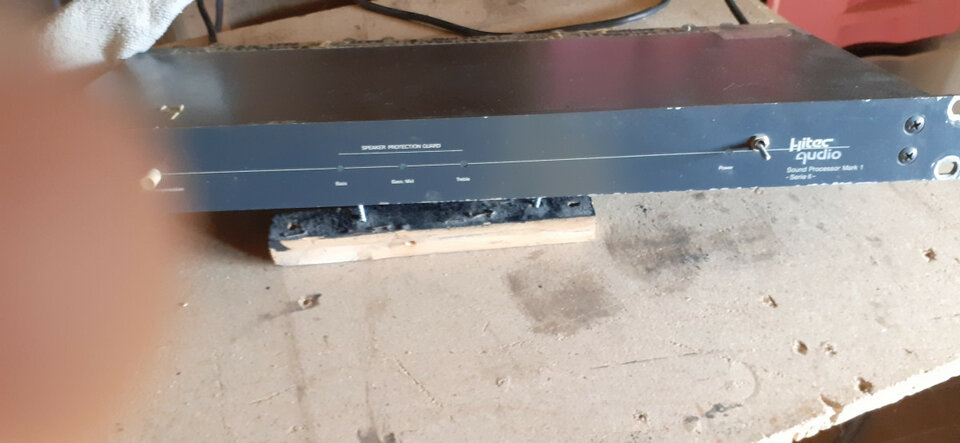 Procesador de sonido Hitec Audio de 3 vías estéreo