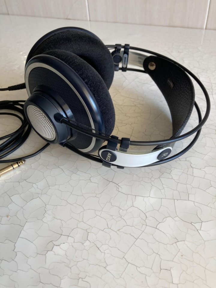 AKG K702 Auriculares de segunda mano · Foto 1 de 3 · Barcelona · 125 €