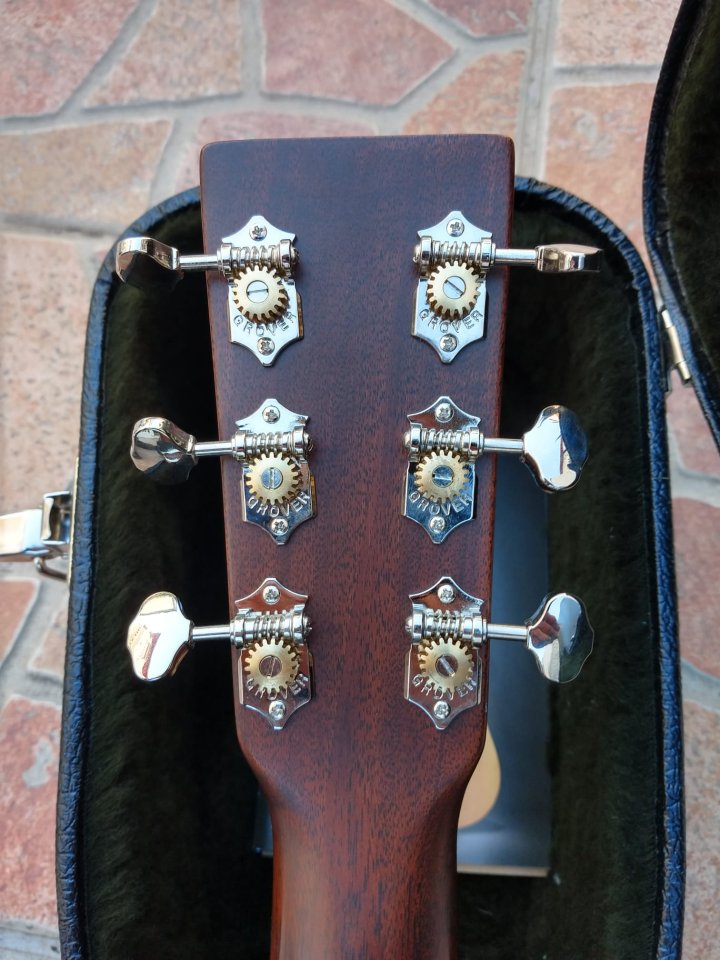 GUITARRA MARTIN 00-18