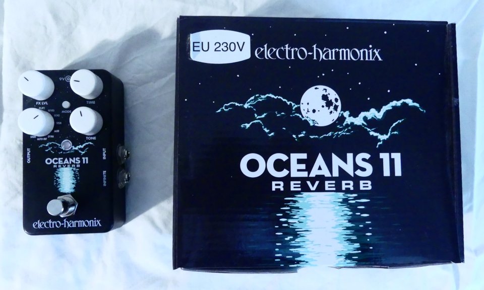 Reverb Electro Harmonix Oceans 11