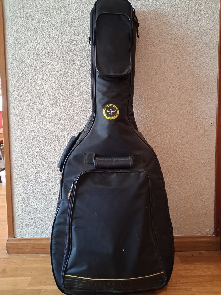 Guitarra acústica Yamaha FG720S de segunda mano · Foto 8 de 10 · Madrid · 215 €