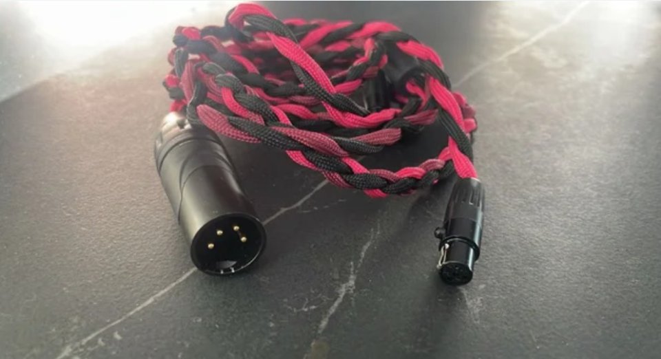 Audeze LCD-X + Case original + Cable XLR-4 + Riser Auralex