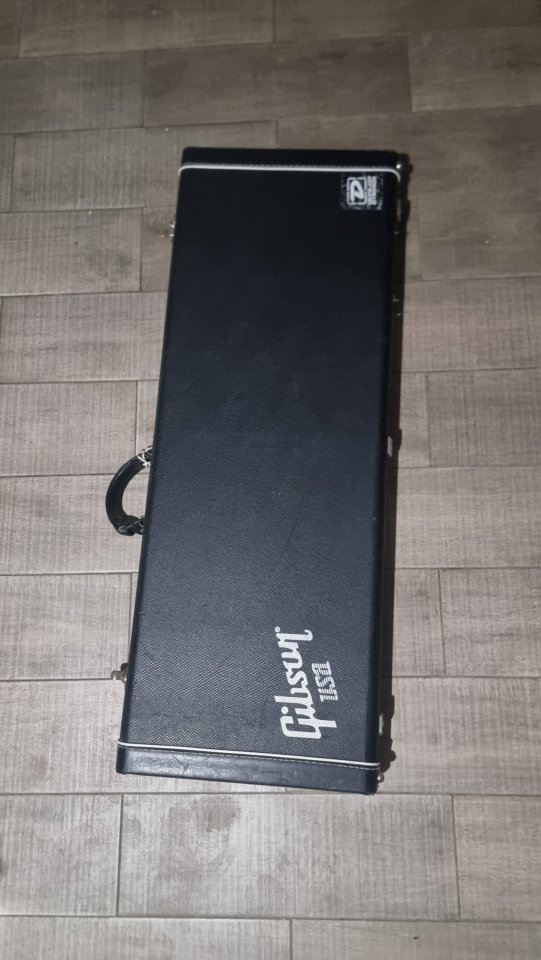 Gibson Explorer Traditional Pro 2008 de segunda mano · Foto 8 de 8 · Sevilla · 1400 €