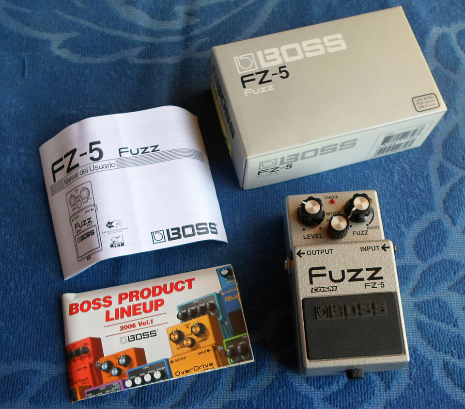 Pedal Boss FZ 5 Fuzz