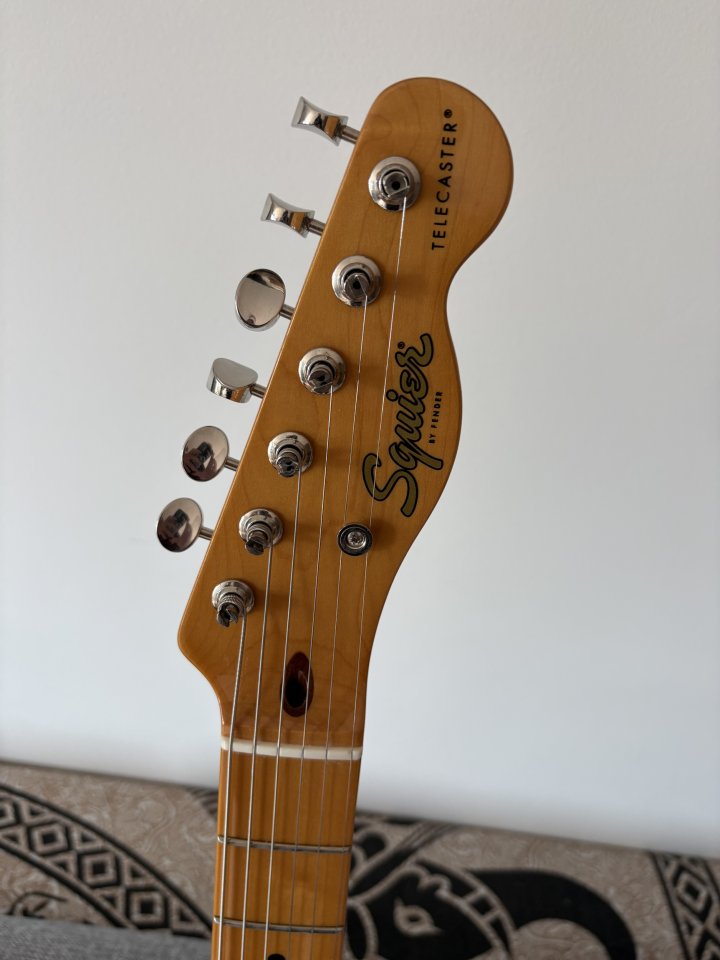Squier Telecaster Classic Vibe 50s de segunda mano · Foto 4 de 4 · Madrid · 320 €