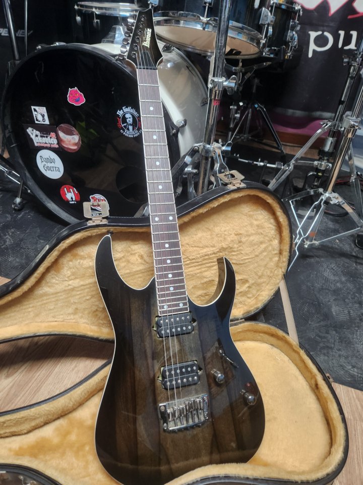 Ibanez Prestige RG652LWFX de segunda mano · Foto 1 de 3 · Valencia · 950 €
