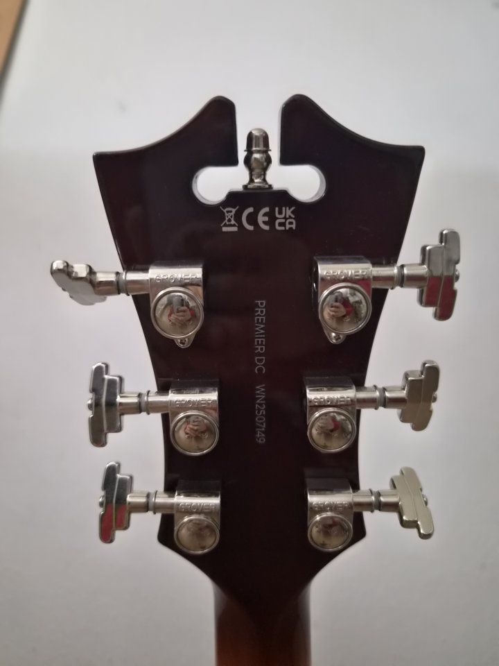 D'angelico Premier DC Dark Iced Tea Burst de segunda mano · Foto 7 de 10 · Palencia · 500 €