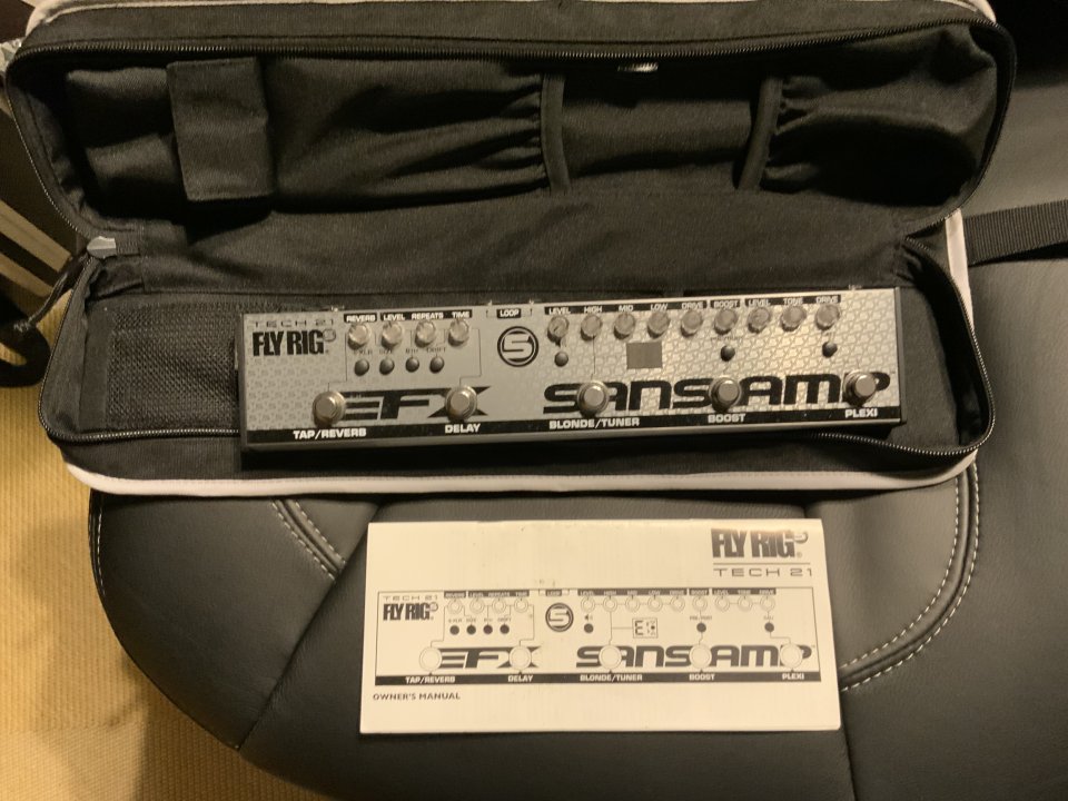 Tech 21 Fly rig 5 v2 de segunda mano · Foto 3 de 3 · Bizkaia · 350 €