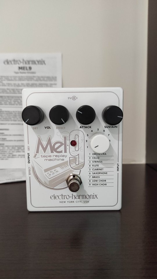 Electro Harmonix EHX Mel 9 de segunda mano · Foto 2 de 5 · A Coruña · 145 €