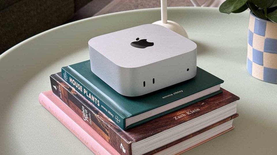 Mac Mini M4 PRO 64GB RAM / 2TB SSD + AppleCare PLUS de segunda mano · Foto 2 de 6 · Madrid · 3495 €
