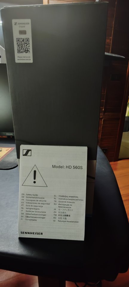 Sennheiser HD 560s. Rebaja este mes