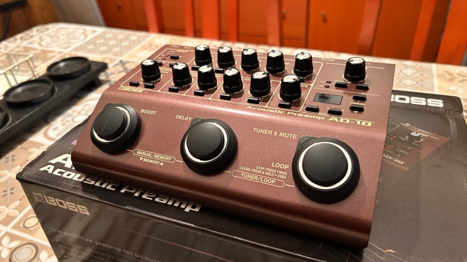 Boss AD10 Preamplificador Acústica de segunda mano · Foto 2 de 8 · Girona · 320 €