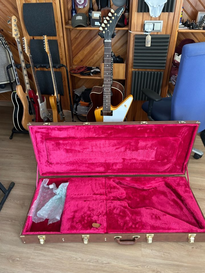 Epiphone Explorer Korina 1958 Natural Inspired by Gibson de segunda mano · Foto 6 de 10 · Valencia · 900 €