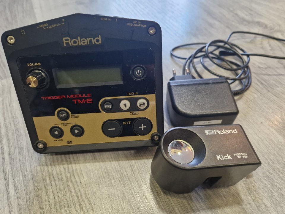 Trigger y módulo Roland Tm2