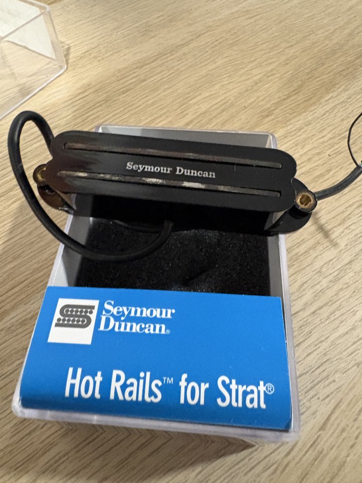 Seymour Duncan Hot Rails Strat