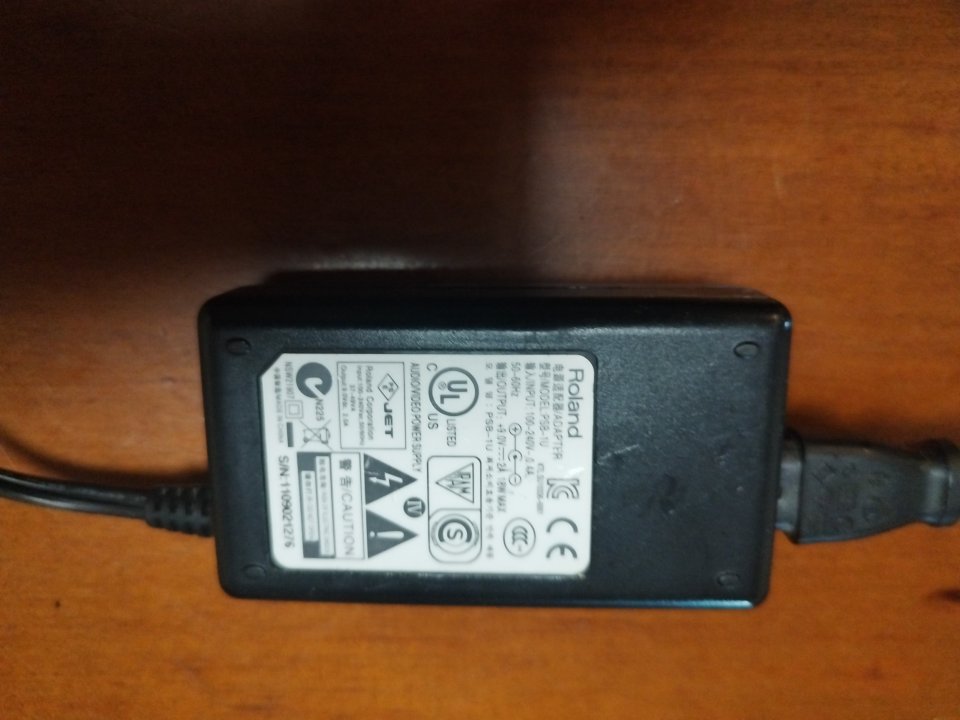 BOSS GT-100 de segunda mano · Foto 5 de 5 · Córdoba · 200 €